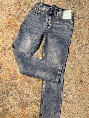 Cat & Jack Boy’s Light Wash Skinny Jeans 10